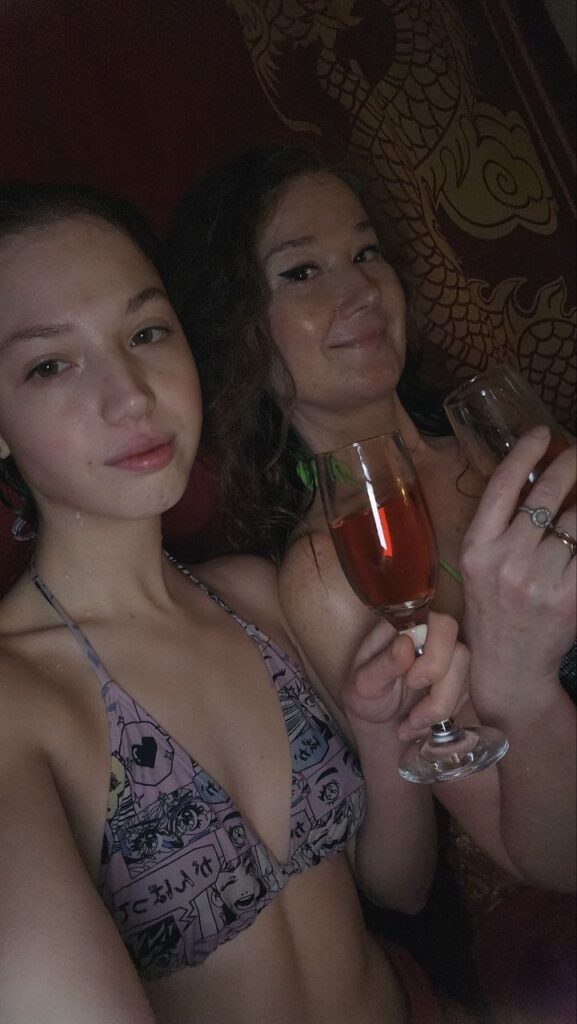 Lota фотосессия 18+ слив #6